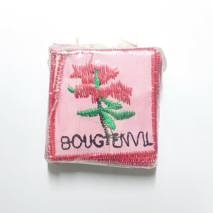 

Badge Regu Bougenvil