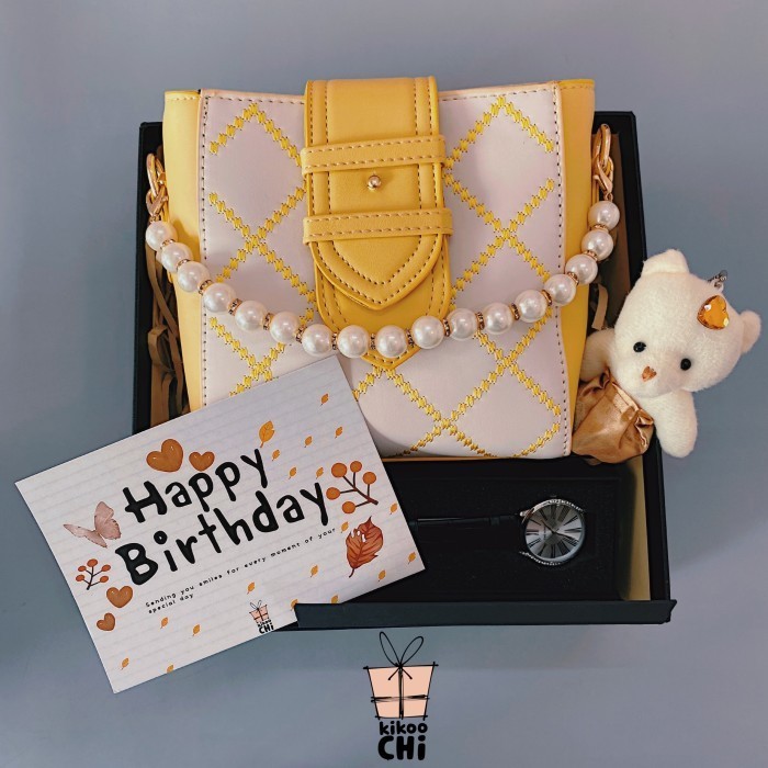 

Kikoochi Lunaa- Hadiah Kado Ulang Tahun Tas Wanita Istri Pacar Hampers