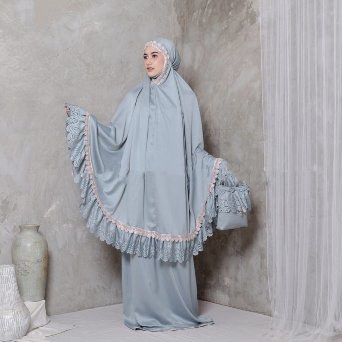 Mukena Traveling Laser Cut Motif Dewasa Lesty Renda Mewah Satin Velvet