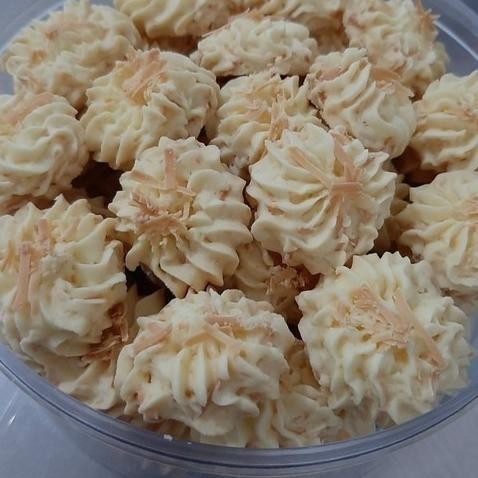 

PROMO!! Kue Kering Sagu Keju Full Keju Toples 500gr