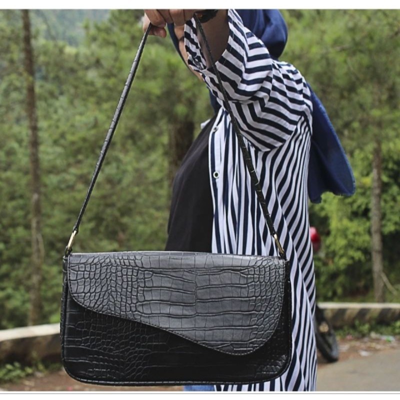 Tas wanita ZARA Yasmin croco Leather tas import/ tas branded/ tas kekinian