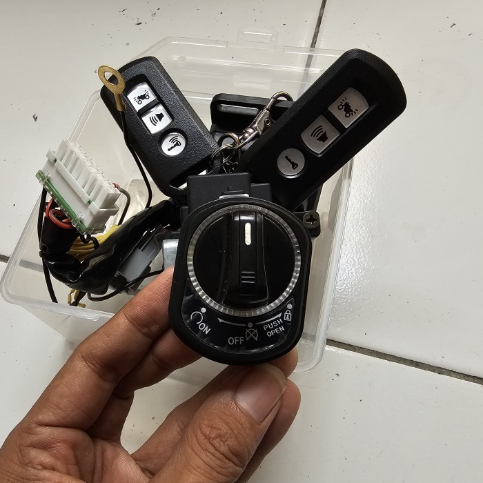 KONTAK KEYLESS HONDA BEAT KARBU VARIO 110 KARBU DLL