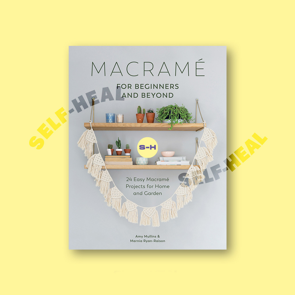 

Macrame for Beginners and Beyond - Amy Mullins