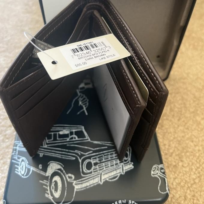 Nwt Dompet Pria Fossil Brooks Rfid Dark Brown With Tin Box