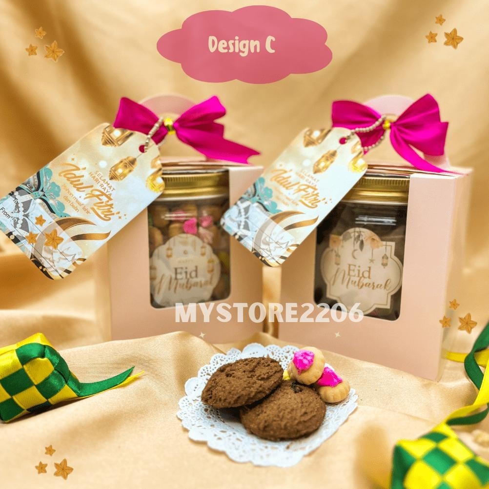 

CR - [1 JAR] HAMPERS PARCEL LEBARAN IDUL FITRI 2024 PREMIUM KUE KERING GEM ROSE KURMA ISI 1 JAR 600ml (TOPLES TABUNG) / HAMPERS HARI RAYA IDUL FITRI RAMADHAN PREMIUM READY STOCK TERLARIS