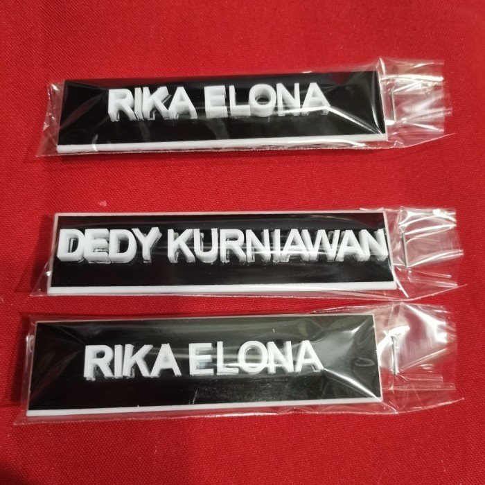 

BARANG TERLARIS Name Tag Timbul