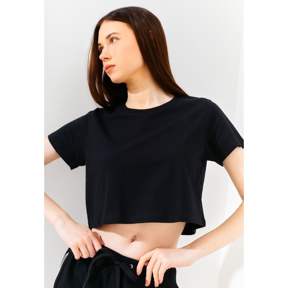 READY MDPK - Women - Crop Tee Silahkan diorder