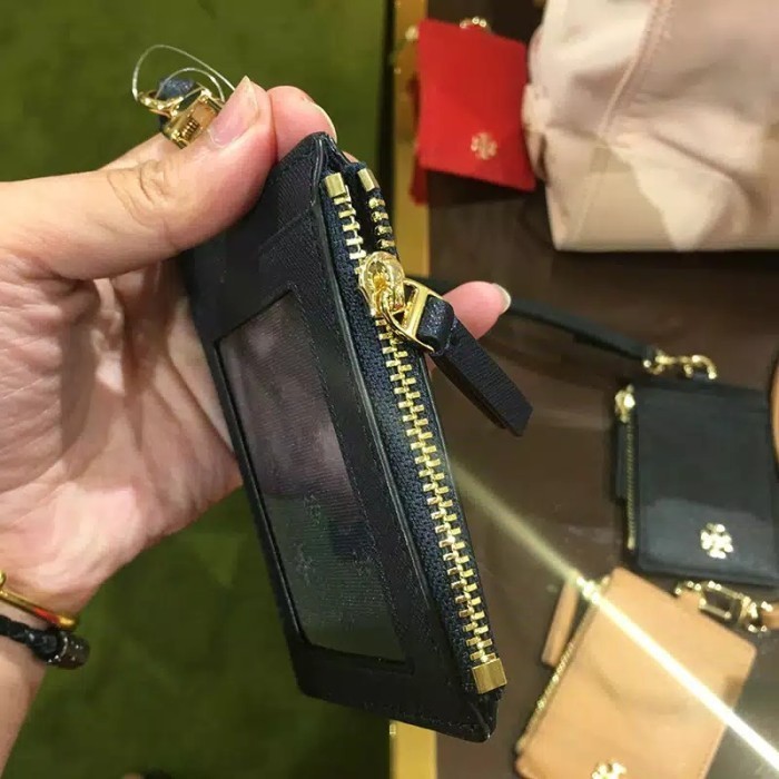 

BARANG TERLARIS Name Tag Holder Tory Burch ID card Holder Gantungan ID Card