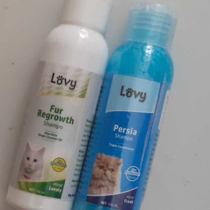 Paket shampo kucing Shampo anti rontok(fur) dan persia