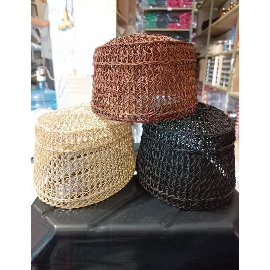 Peci Rotan Kalimantan / Peci Rotan / Peci Akar Rotan /Kopiah / Songko / Free Packing Kardus