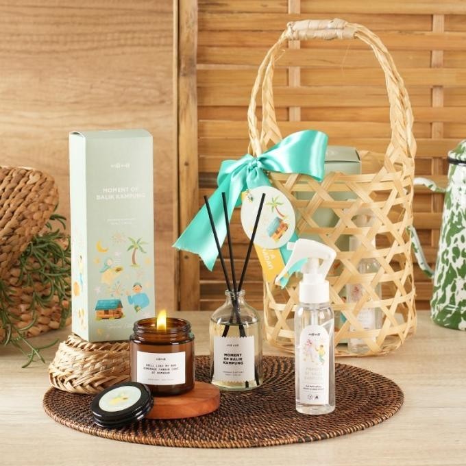 

Lebaran Hampers Balik Kampung - Sniff Sniff