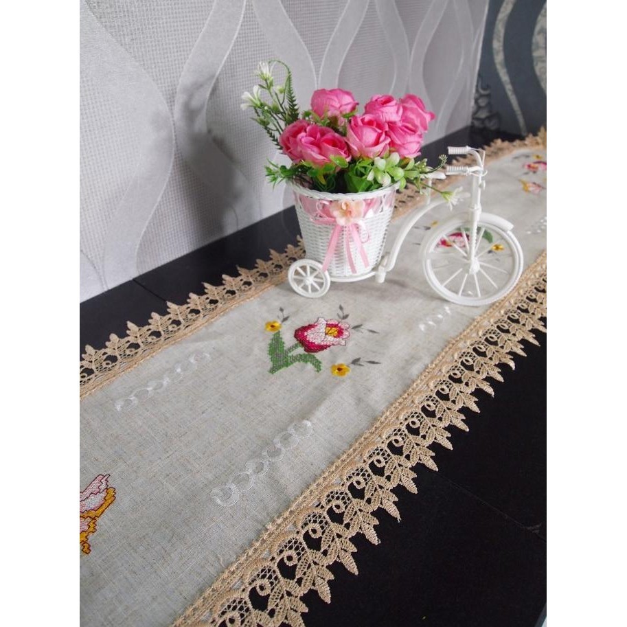 Taplak Meja Makan Renda Strimin/Taplak Meja Panjang Tv Tulip Krem Pink