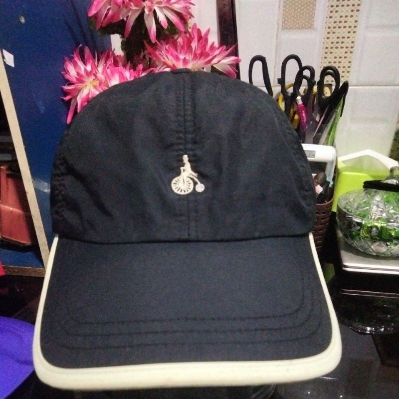 Bean pole cap