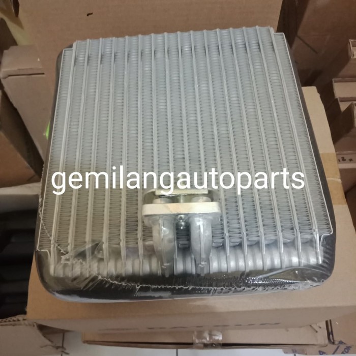 pendingin ac depan mitsubishi kuda