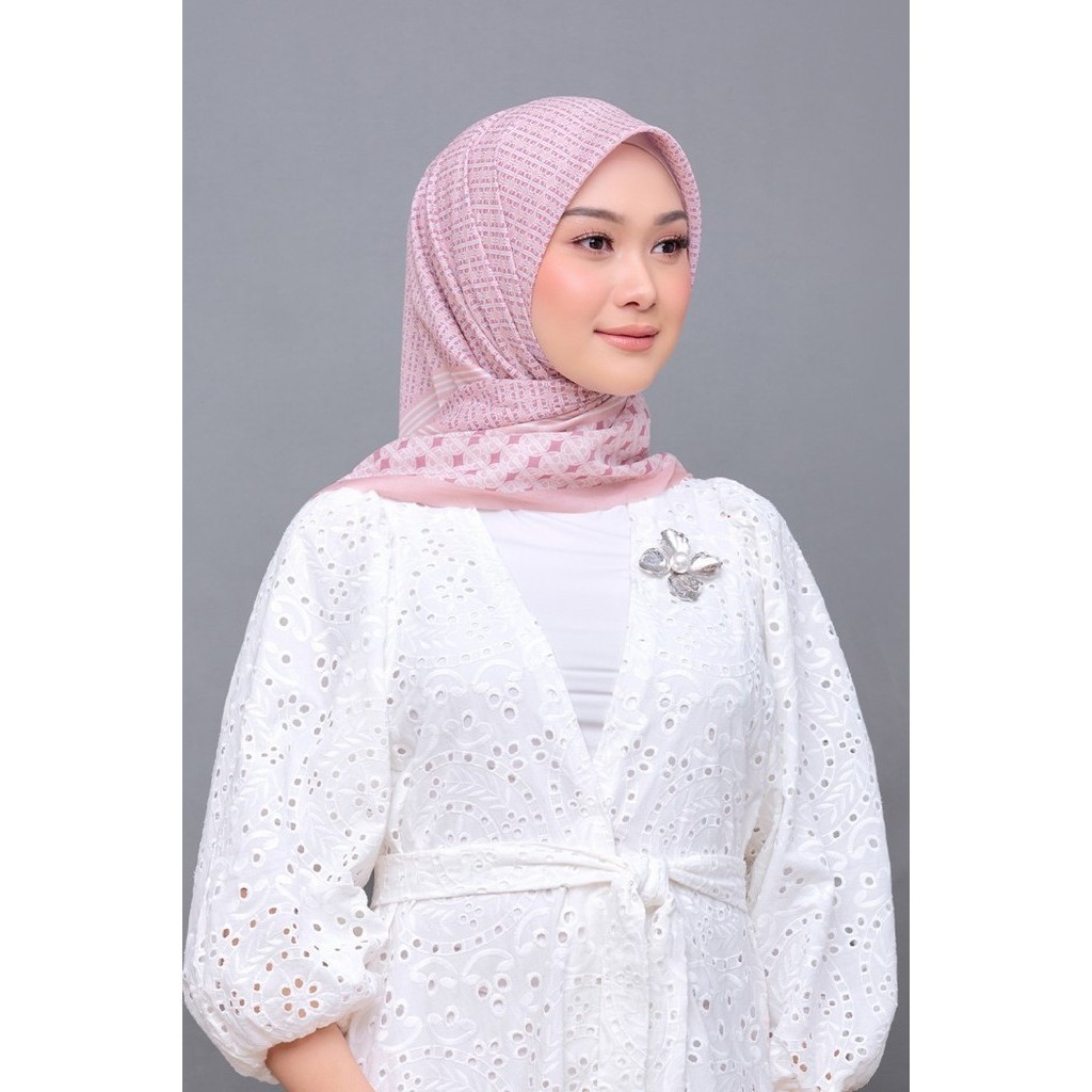 Nada Puspita - Monogram - Mauve