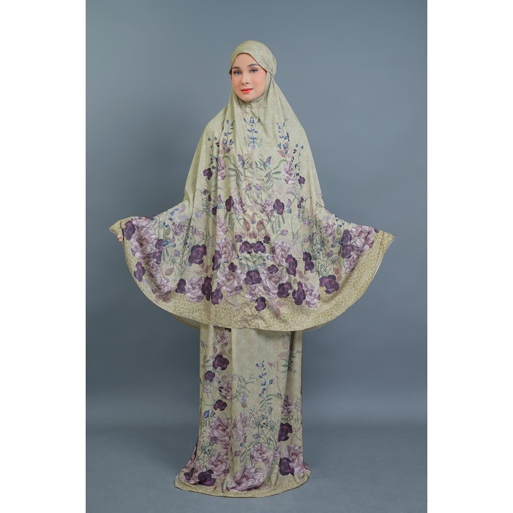 Nada Puspita - Camelia Prayer Robe - Beige