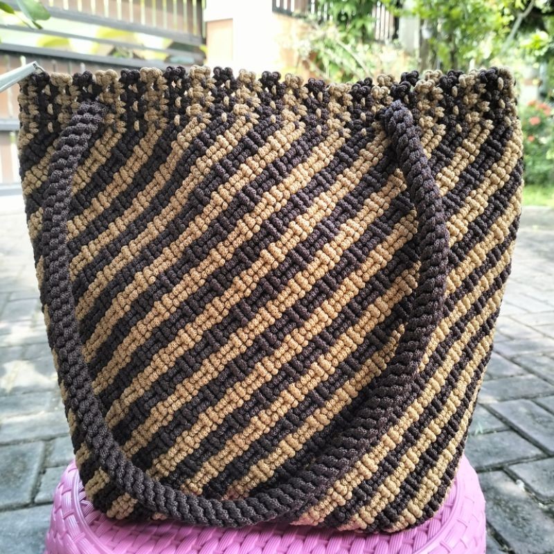 TAS RAJUT/ TOTE BAG/ TAS JINJING RAJUT