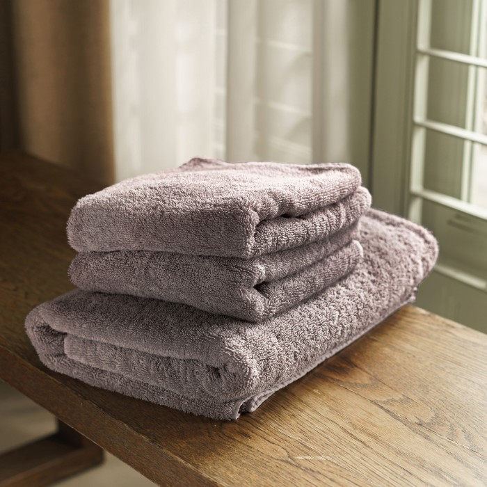 Handuk Mandi Premium / Premium Terry Towel - Egyptian Cotton