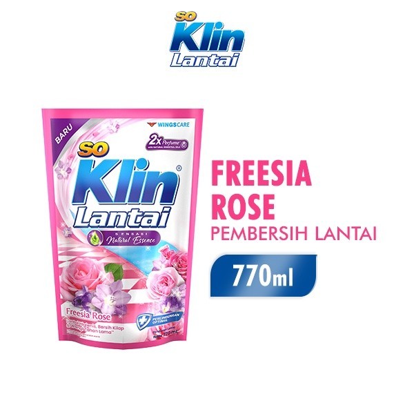 Soklin Pembersih Lantai Merah Freesia Rose Pouch 770 ml
