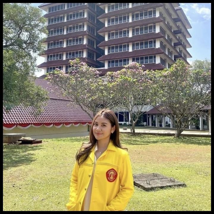 promo jakun ui almamater ui kondisi baru bonus makara pin peci silahkan diorder