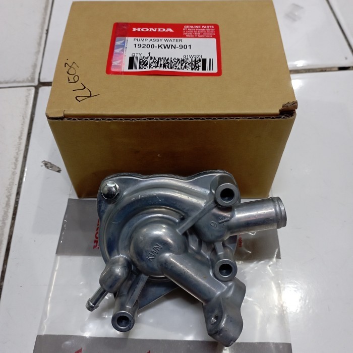 WATERPUMP VARIO 125 VARIO 150