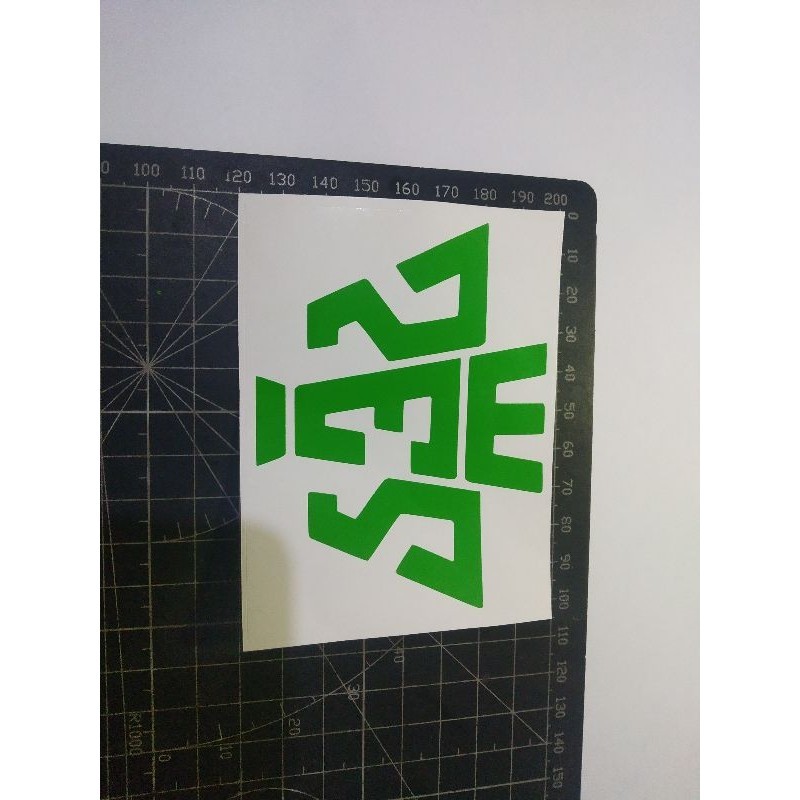 

cutting stiker zes