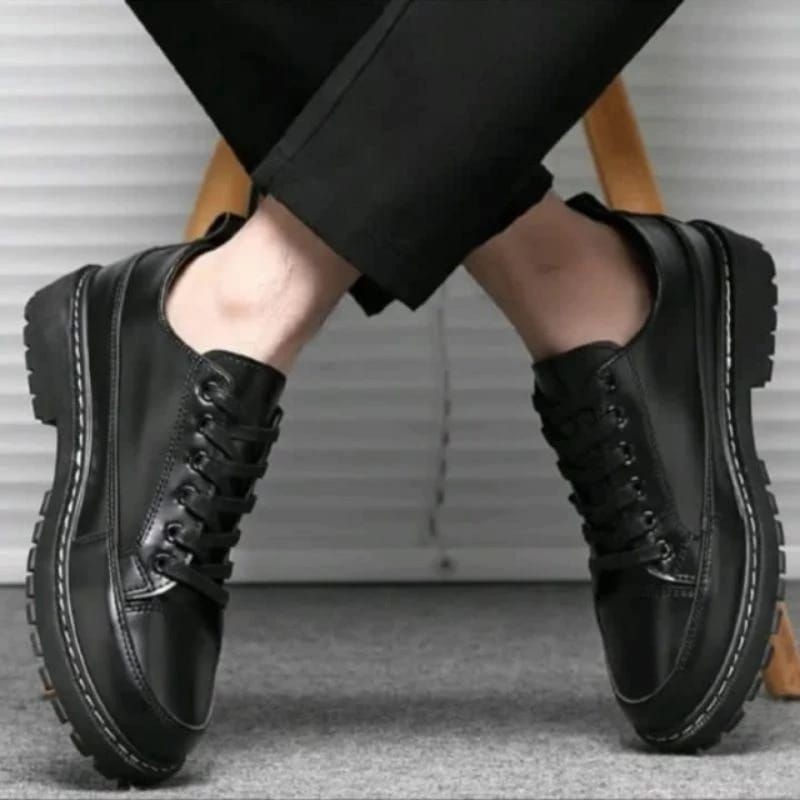 Terlaris, Sepatu pantofel "DOCMART"