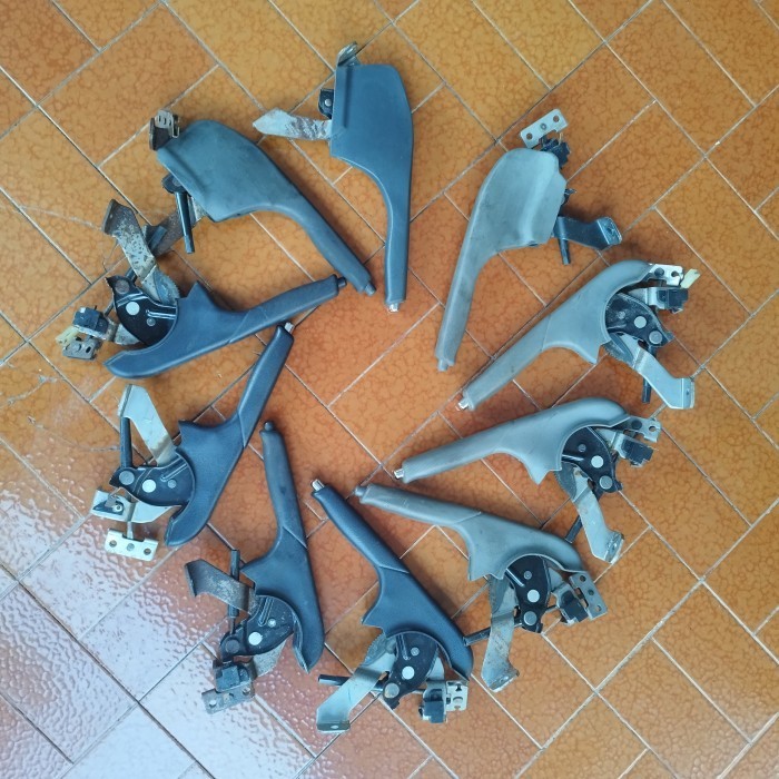 HANDLE TUAS REM TANGAN TOYOTA AVANZA XENIA Ori