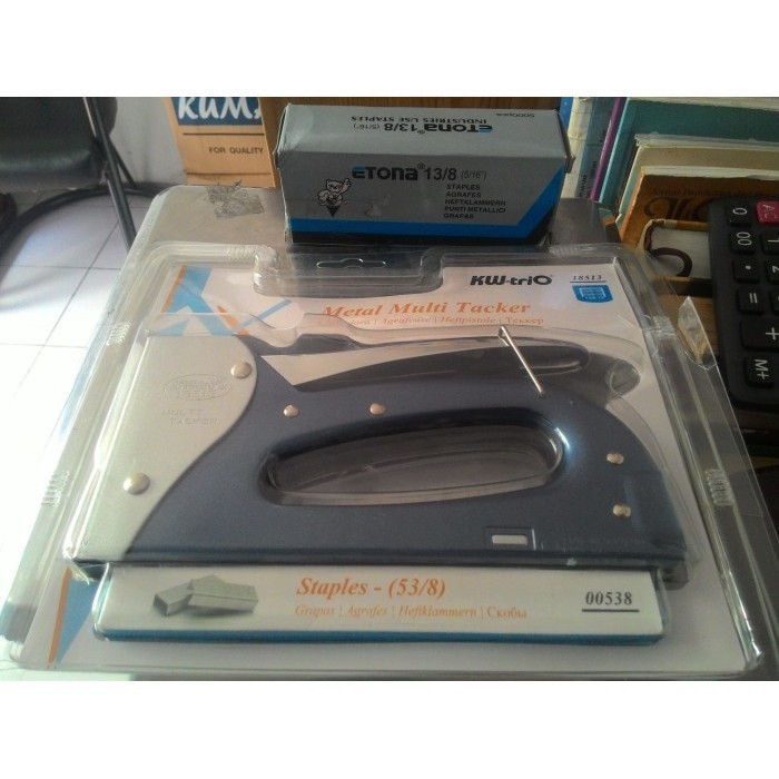 

Baru Staples Tembak Besar / Staple Gun / Gun Tacker + Isi Staples 5000 Pcs Bergaransi