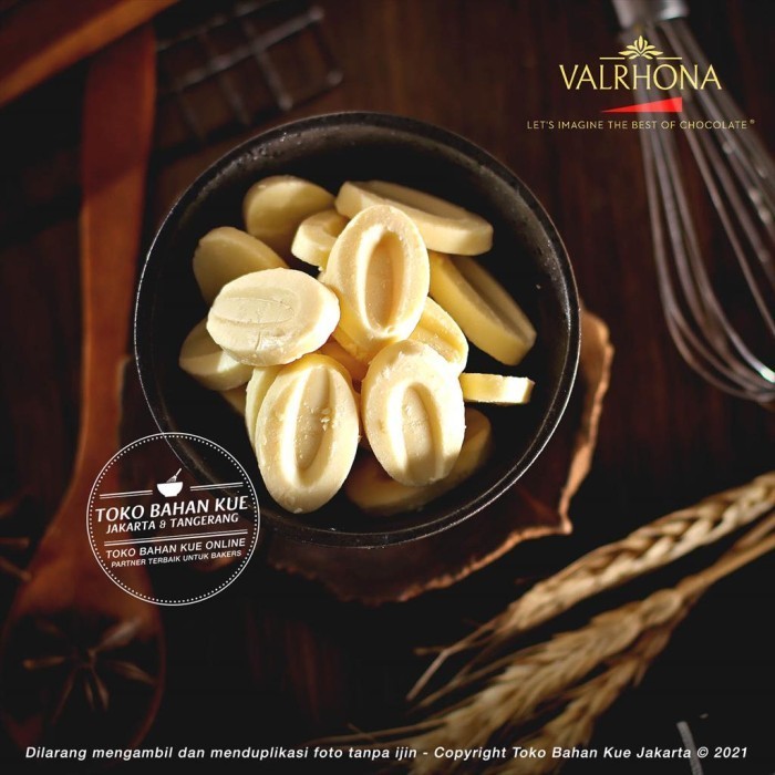 

Ready Valrhona IVOIRE 35% White Chocolate 100gr Couverture Coklat Putih Milk