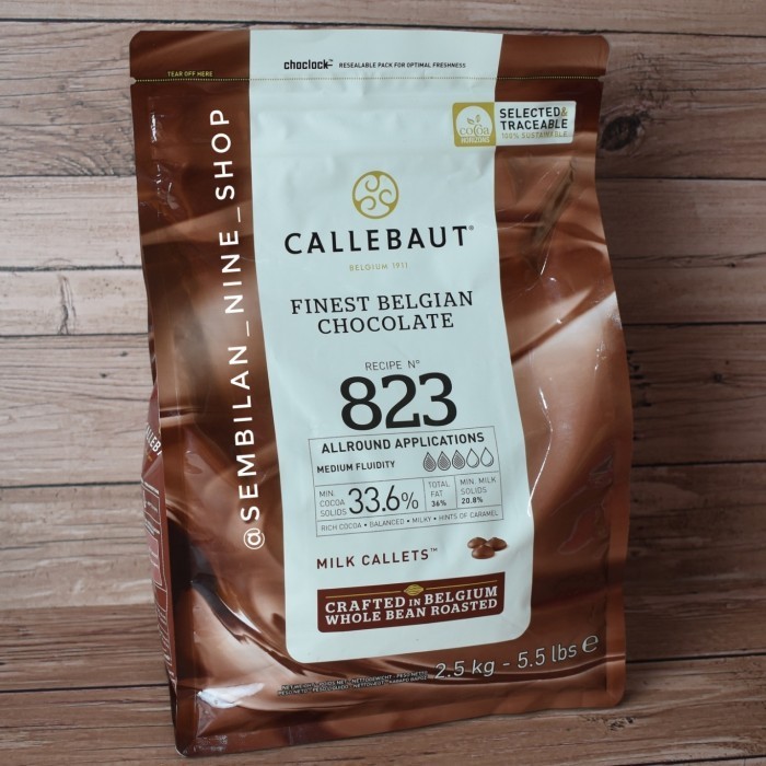 

Ready 2,5 KG CALLEBAUT 823 MILK Callets 33,6% MILK Chocolate Couverture