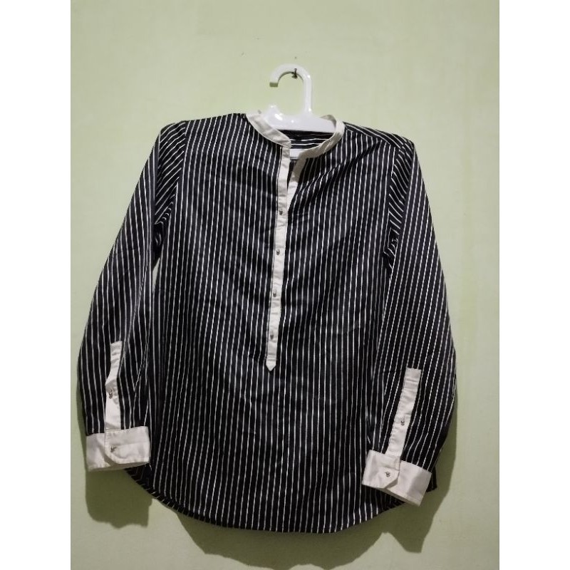 Baju blouse wanita kasual brand accent