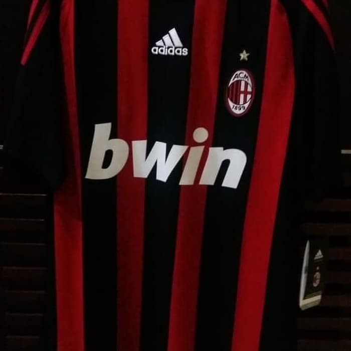 Jersey Bola OriginalBeckham&RonaldinhoClub Ac MilanSize:M