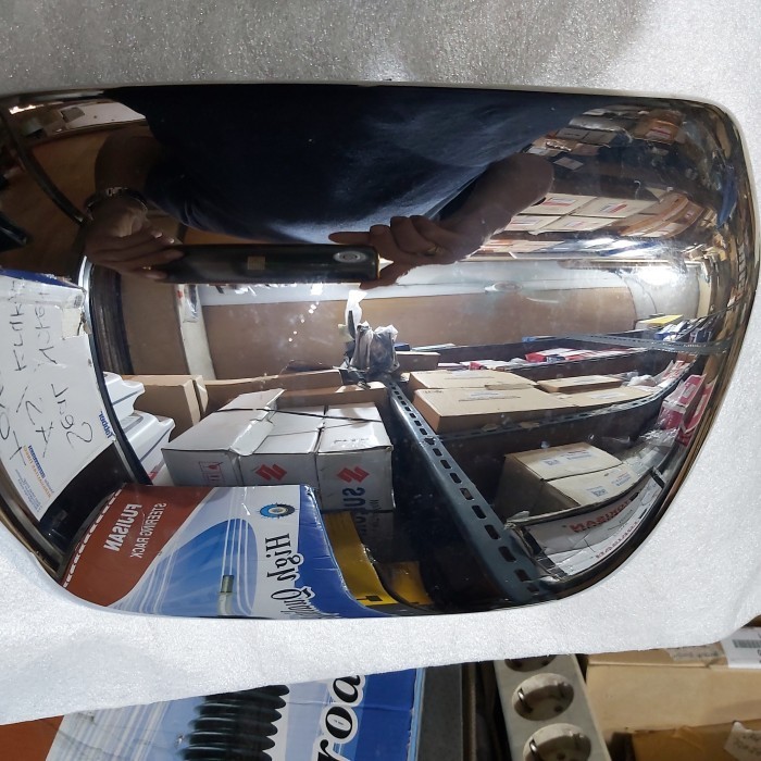 cover spion apv kiri