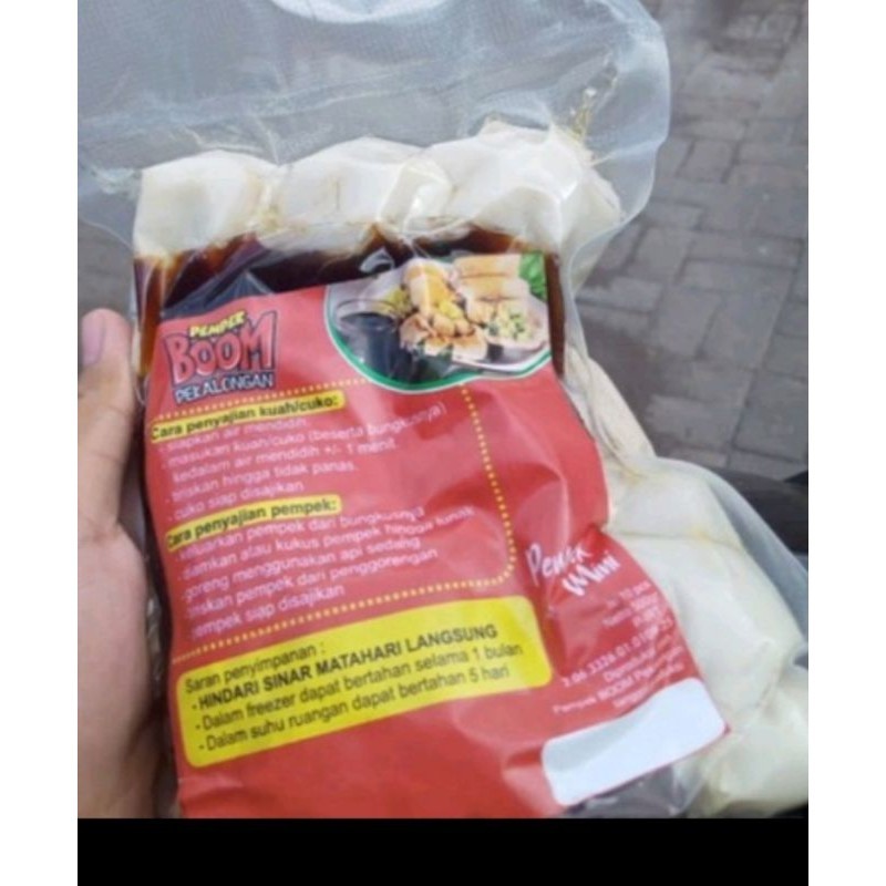 

AA KITCHEN SNACK PEMPEK MINI FROZEN ENAK GURIH DAN NIKMAT