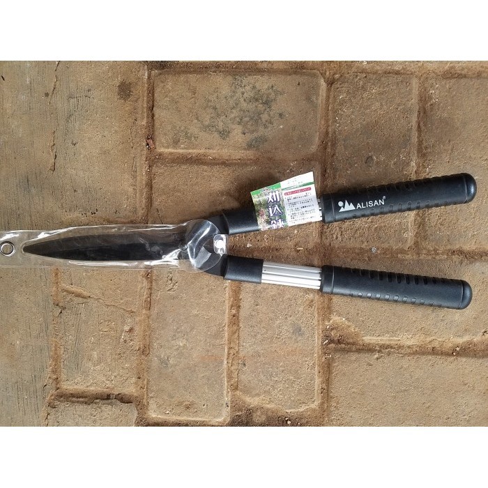 Ready GUNTING RUMPUT ALISAN