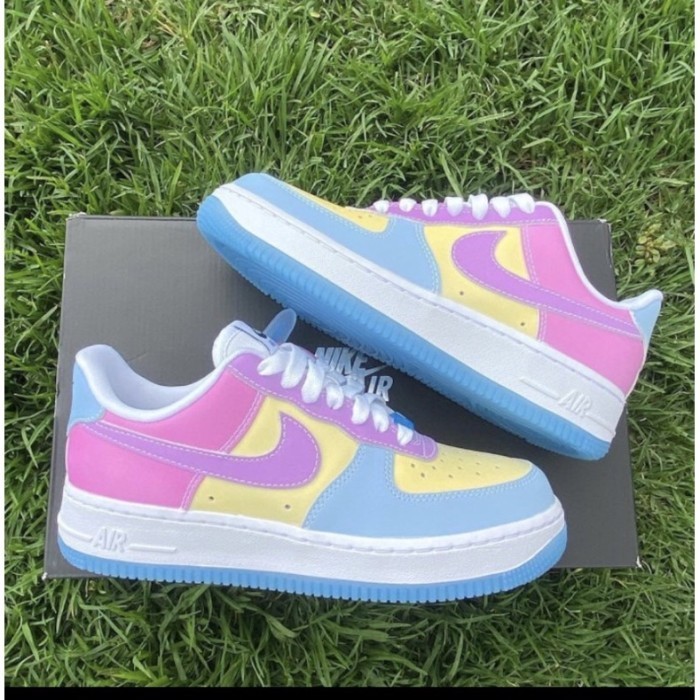 SEPATU NIKE AIR FORCE 1 UV CHANGE COLOR IN SUN