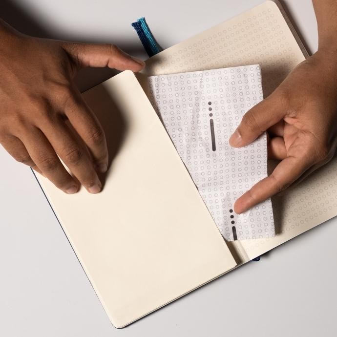 

Endless Recorder Fountain Pen Notebook