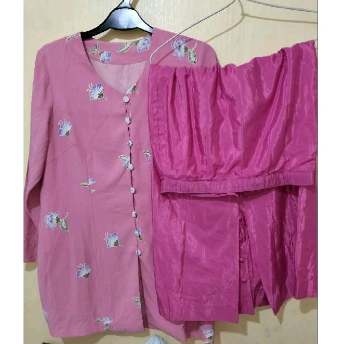 preloved baju jadul one set kemeja boouse baju kebaya lama orang tua rok satin