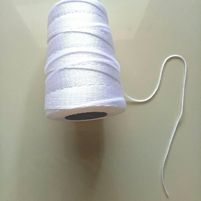 

Tali Nilon Ukuran 27 Bahan Rosario