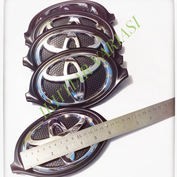 Logo Depan Sienta Lambang Grill Sienta Logo Original Toyota Sienta