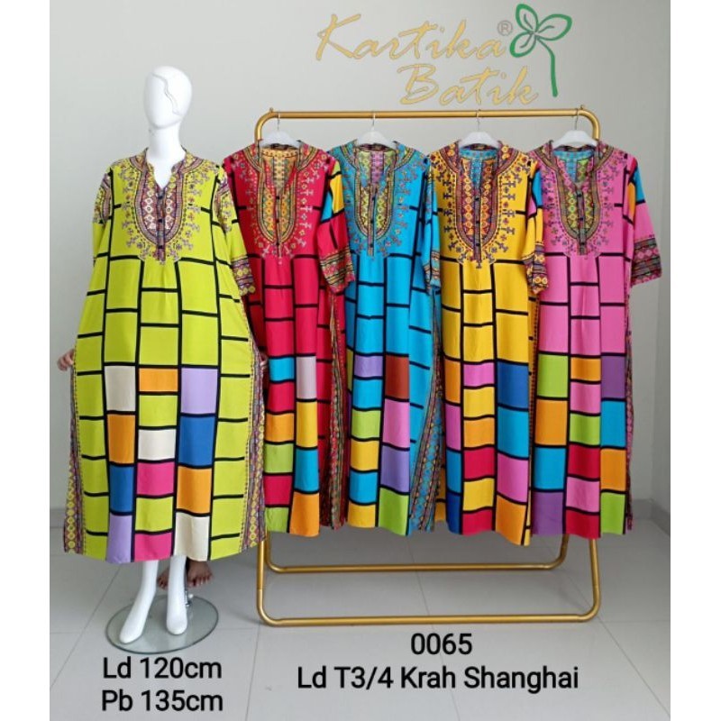 Daster Kartika Batik Lengan 3/4 Kerah Shangai Kancing Depan Menyusui
