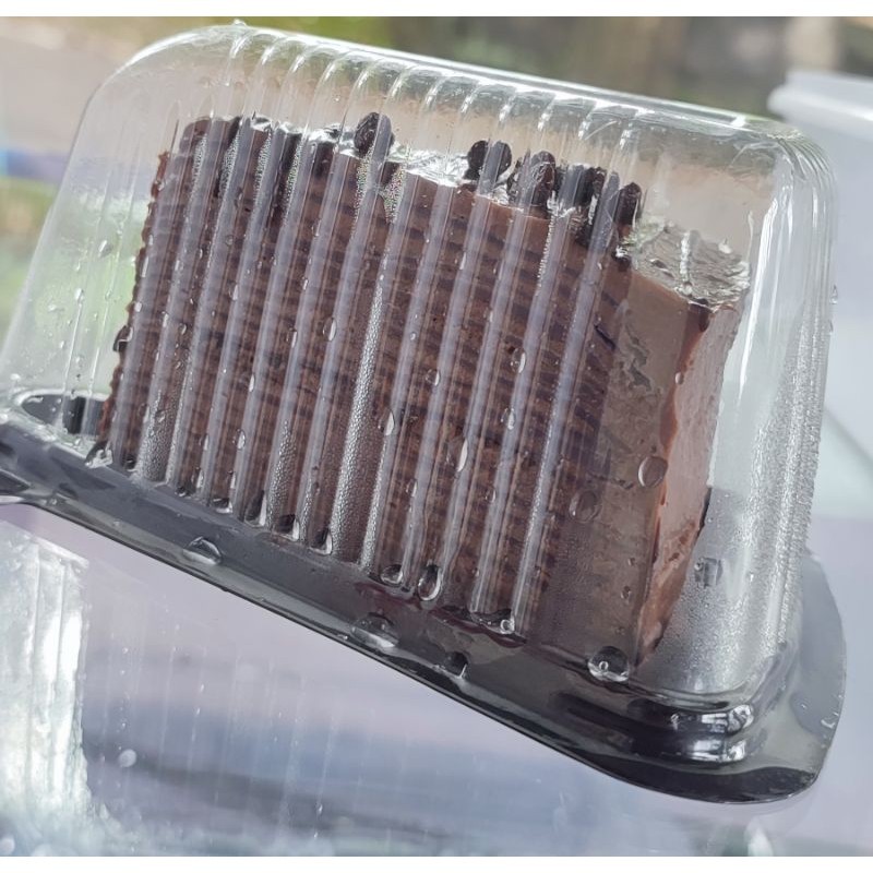 

Mille Crepes Special Rasa Coklat/Strawberry/Blueberry