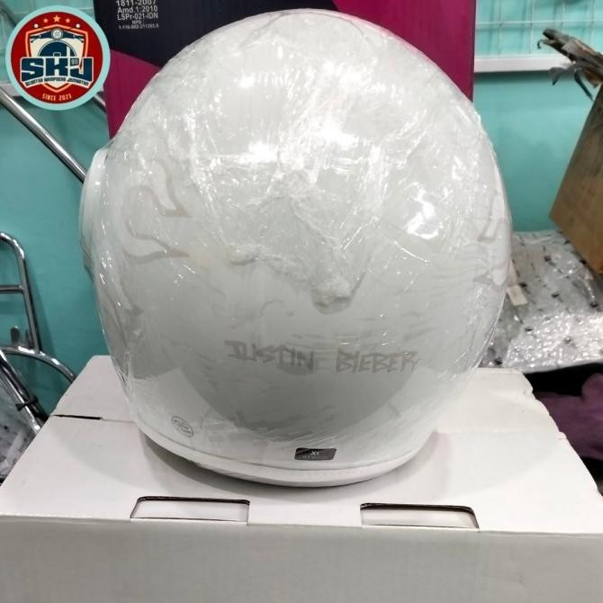 Helm Justin Bieber Vespa Original