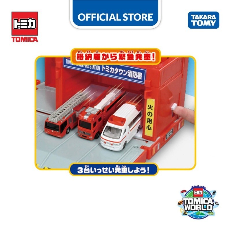 Tomica World Transform Fire Truck - Fire Station