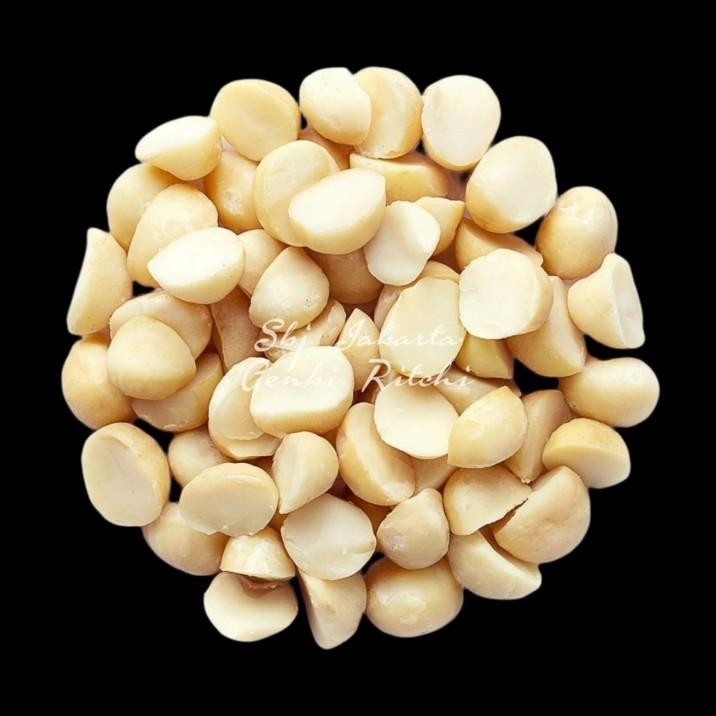 

BEST DEAL MACADAMIA NUT 250 GR PREMIUM / KACANG MACADAMIA 250 GR ROASTED NATURAL !!!