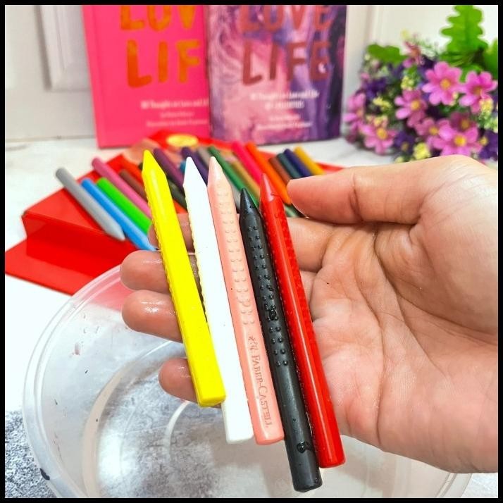 

HOT DEAL CRAYON FABER CASTELL ERASABLE 24 PCS + DAPAT SERUTAN DAN PENGHAPUS NYA !!