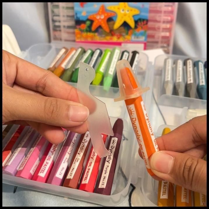 

TERBARU CRAYON PASTEL OIL DYNASTY KRAYON MENGGAMBAR LENGKAP 12/18/24/36 PIECES !!!!