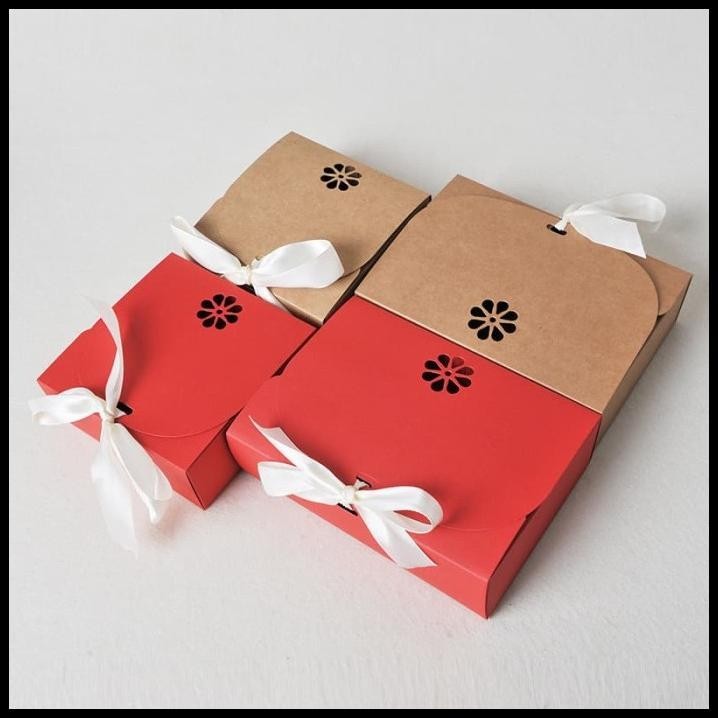 

TERBARU B KOTAK KADO, KOTAK BAJU, KOTAK KADO SERBAGUNA, KOTAK CUPCAKE COOKIES !