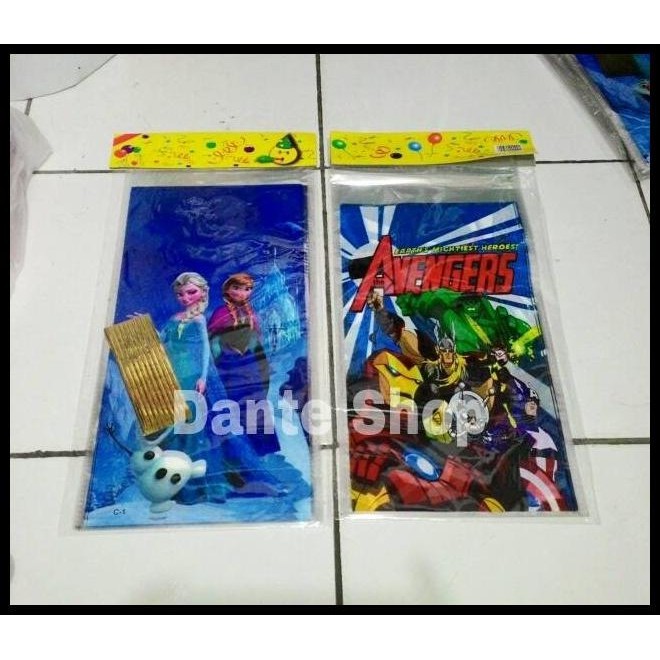 

TERMURAH PLASTIK BINGKISAN SNACK ULTAH ( UK. KECIL ) !